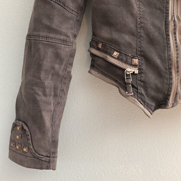 SOLD - Picture 6 of 10